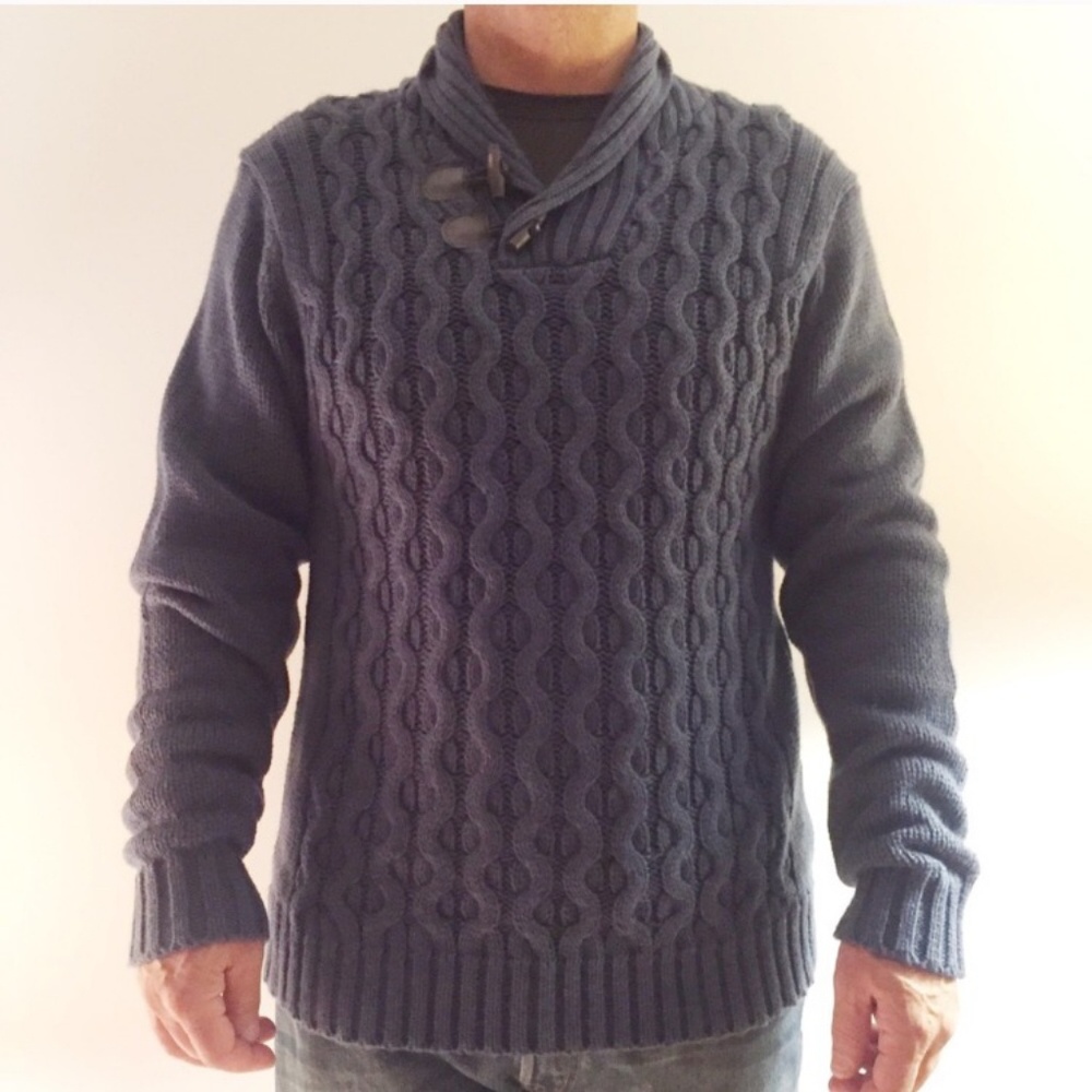 Weatherproof Vintage Cable Knit Toggle Button